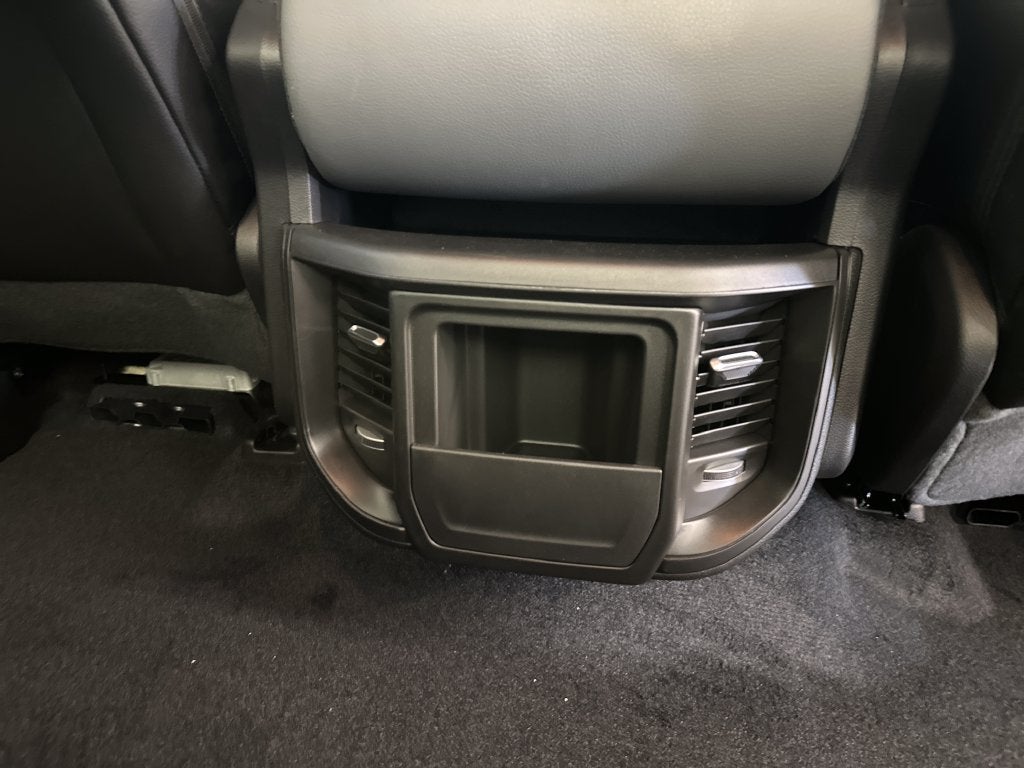 2026 RAM Ram 1500 RAM 1500 TRADESMAN CREW CAB 4X4 5'7' BOX