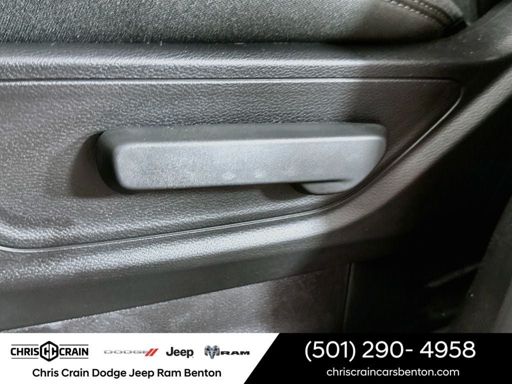 2026 RAM 1500 RAM 1500 EXPRESS CREW CAB 4X4 5'7' BOX
