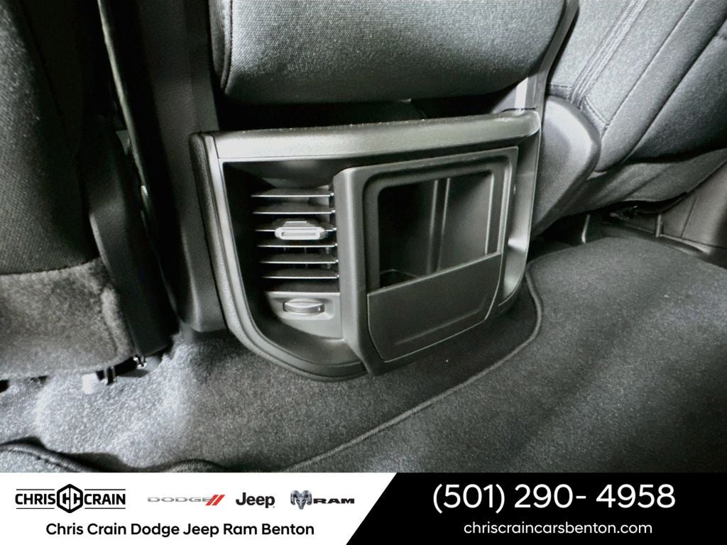 2026 RAM 1500 RAM 1500 EXPRESS CREW CAB 4X4 5'7' BOX