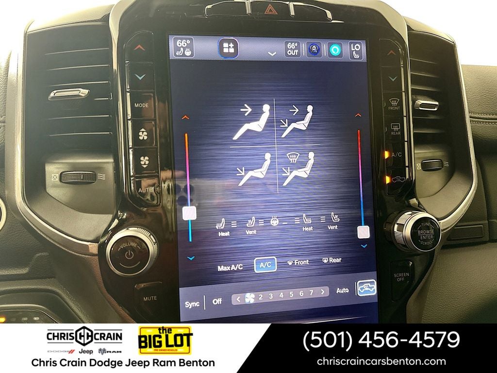 2023 RAM 2500 Laramie Crew Cab 4x4 6'4' Box