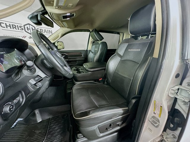 2022 RAM 2500 Laramie Crew Cab 4x4 6'4' Box