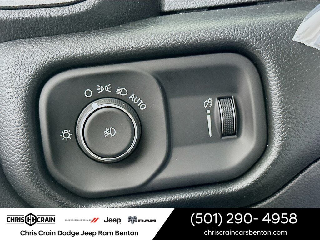 2026 RAM Ram 5500 Chassis Cab RAM 5500 TRADESMAN CHASSIS REGULAR CAB 4X4 84' CA