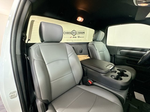 2026 RAM Ram 5500 Chassis Cab RAM 5500 TRADESMAN CHASSIS REGULAR CAB 4X4 84' CA