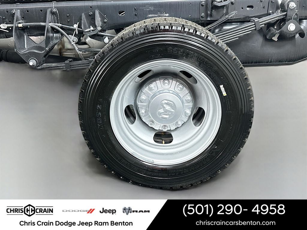 2026 RAM Ram 5500 Chassis Cab RAM 5500 TRADESMAN CHASSIS CREW CAB 4X4 84' CA