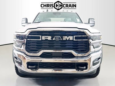2026 RAM Ram 5500 Chassis Cab RAM 5500 TRADESMAN CHASSIS CREW CAB 4X4 84' CA