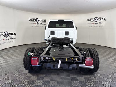 2027 RAM Ram 5500 Chassis Cab RAM 5500 TRADESMAN CHASSIS CREW CAB 4X4 84' CA