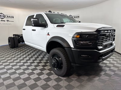 2027 RAM Ram 5500 Chassis Cab RAM 5500 TRADESMAN CHASSIS CREW CAB 4X4 84' CA