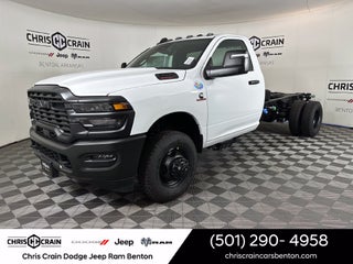 2027 RAM Ram 3500 Chassis Cab RAM 3500 TRADESMAN CHASSIS REGULAR CAB 4X4 84' CA