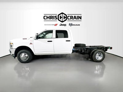 2026 RAM Ram 3500 Chassis Cab RAM 3500 TRADESMAN CREW CAB CHASSIS 4X4 60' CA