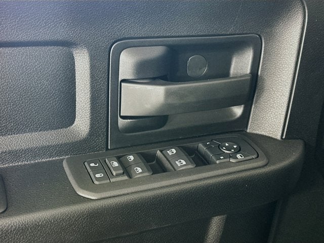 2026 RAM Ram 3500 Chassis Cab RAM 3500 TRADESMAN CREW CAB CHASSIS 4X4 60' CA