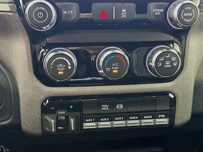 2026 RAM Ram 3500 Chassis Cab RAM 3500 TRADESMAN CREW CAB CHASSIS 4X4 60' CA