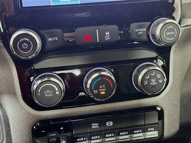 2026 RAM Ram 3500 Chassis Cab RAM 3500 TRADESMAN CREW CAB CHASSIS 4X4 60' CA