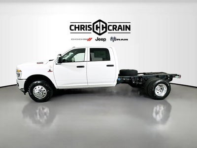 2026 RAM Ram 3500 Chassis Cab RAM 3500 TRADESMAN CREW CAB CHASSIS 4X4 60' CA