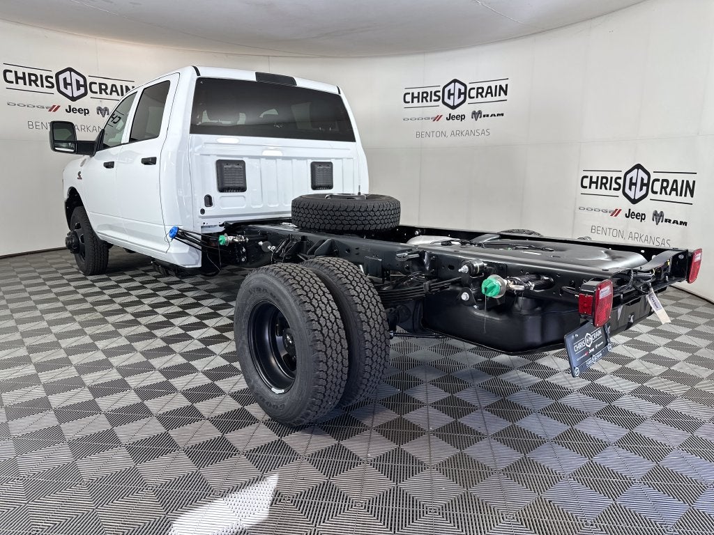 2027 RAM Ram 3500 Chassis Cab RAM 3500 TRADESMAN CREW CAB CHASSIS 4X4 60' CA