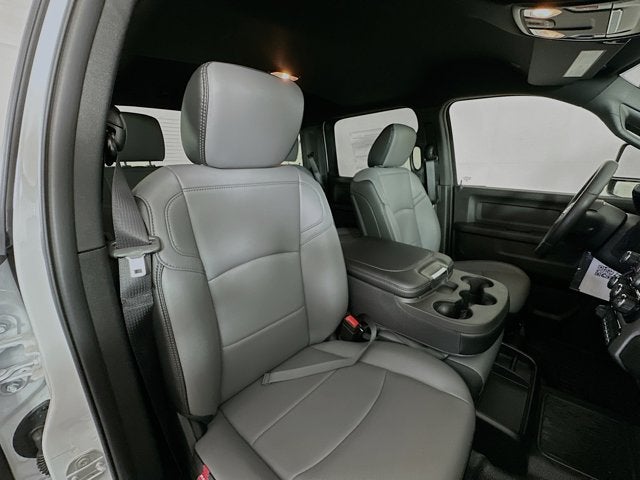 2026 RAM Ram 3500 Chassis Cab RAM 3500 TRADESMAN CREW CAB CHASSIS 4X4 60' CA