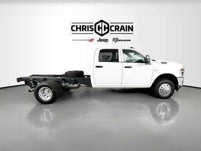 2026 RAM Ram 3500 Chassis Cab RAM 3500 TRADESMAN CREW CAB CHASSIS 4X4 60' CA