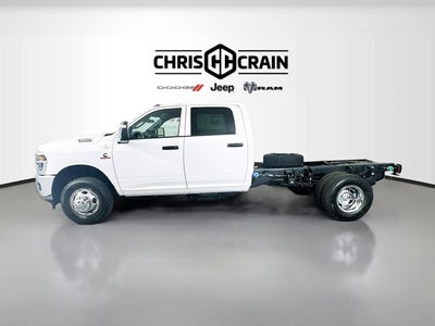 2026 RAM Ram 3500 Chassis Cab RAM 3500 TRADESMAN CREW CAB CHASSIS 4X4 60' CA
