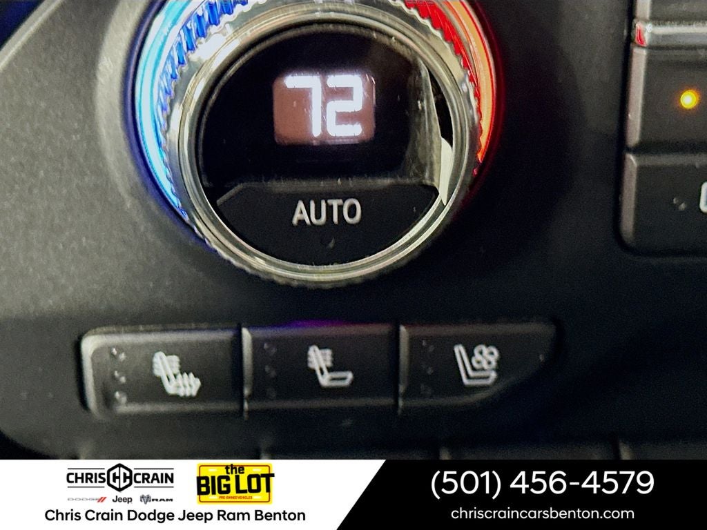 2022 GMC Sierra 1500 Limited 4WD Crew Cab Short Box AT4