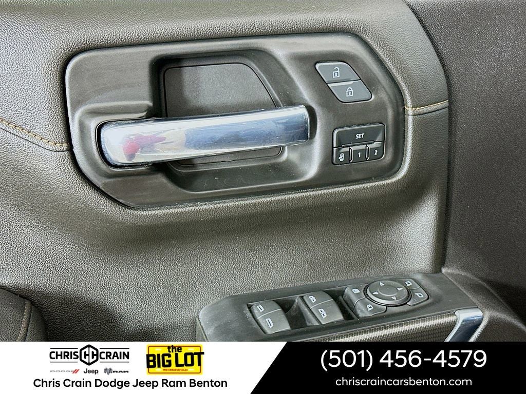 2022 GMC Sierra 1500 Limited 4WD Crew Cab Short Box AT4