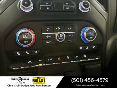 2022 GMC Sierra 1500 Limited 4WD Crew Cab Short Box AT4
