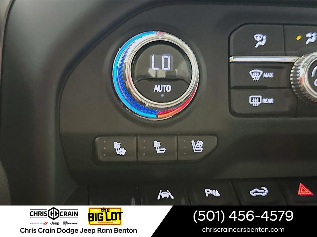 2022 GMC Sierra 1500 Limited 4WD Crew Cab Short Box AT4
