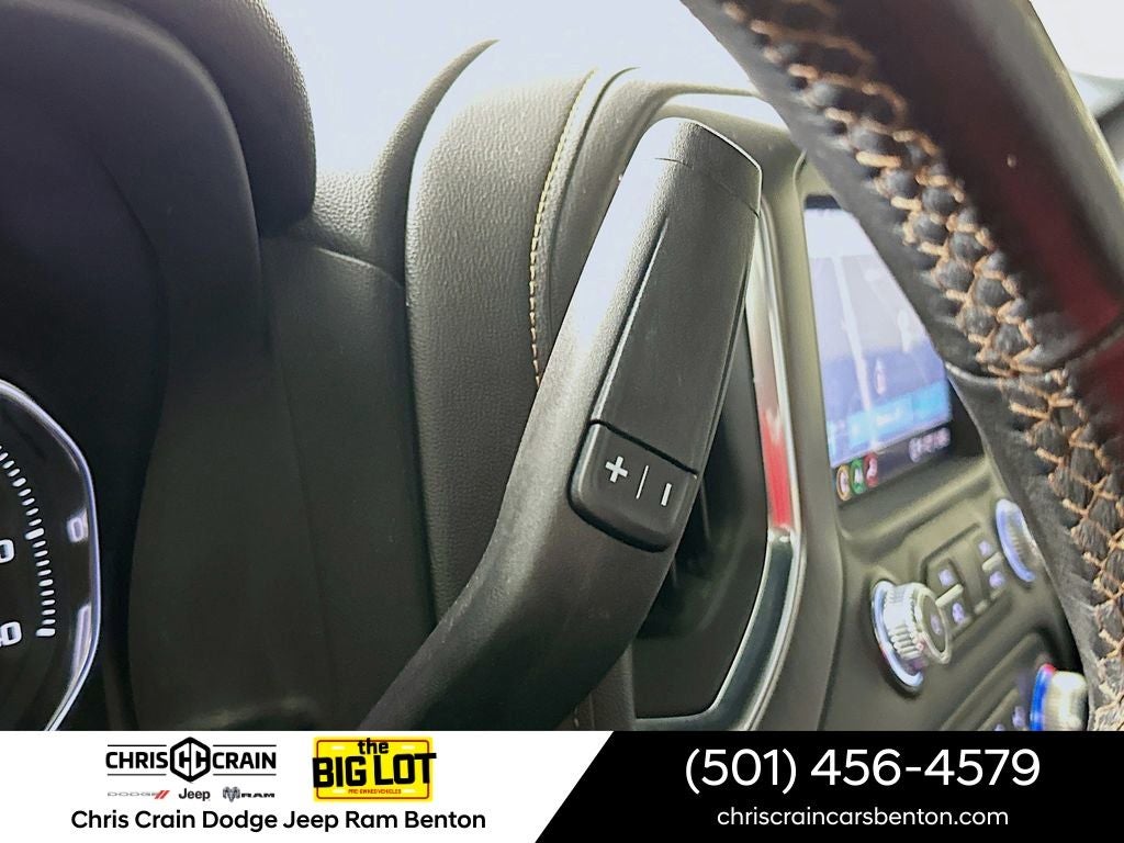 2022 GMC Sierra 1500 Limited 4WD Crew Cab Short Box AT4