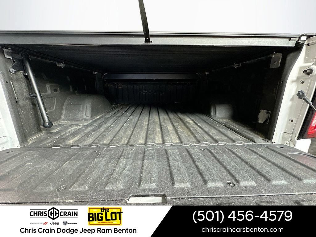 2022 GMC Sierra 1500 Limited 4WD Crew Cab Short Box AT4