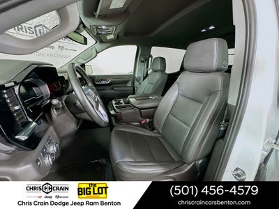 2024 GMC Sierra 1500 4WD Crew Cab Short Box SLT