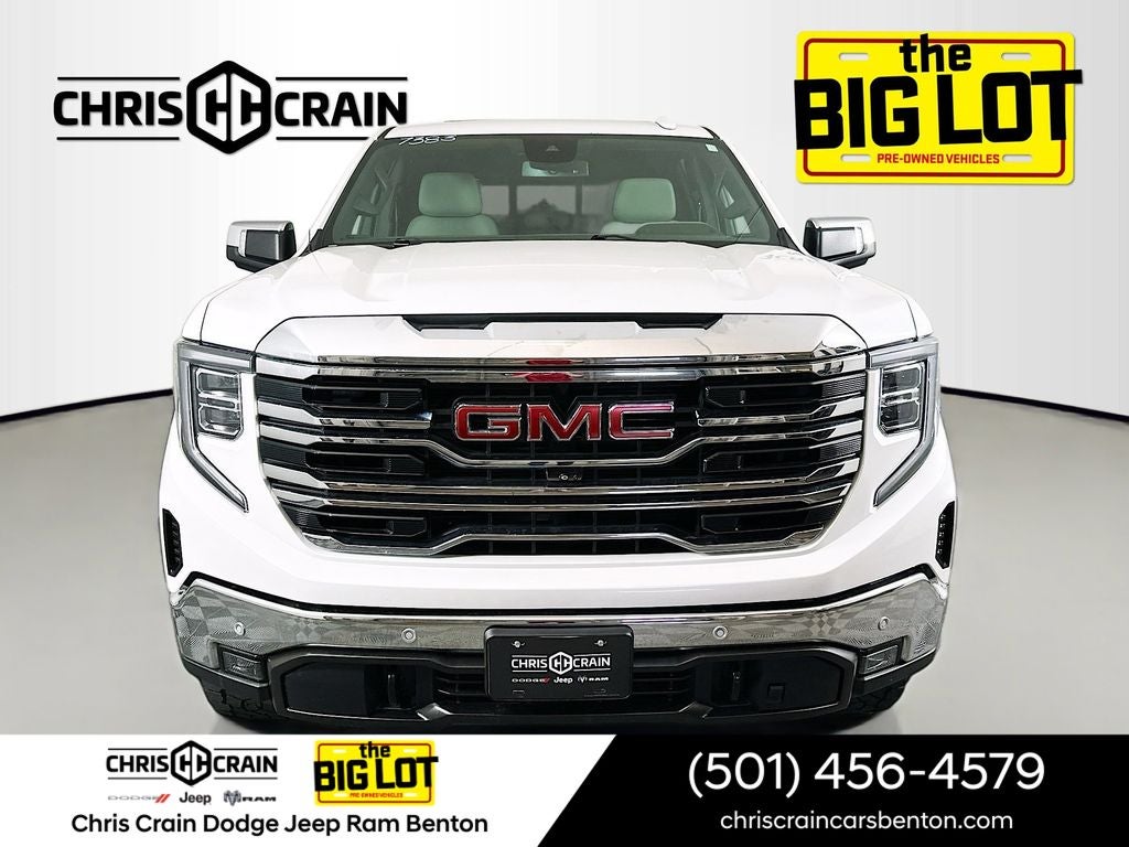 Used 2022 GMC Sierra 1500 SLT with VIN 3GTUUDET0NG657383 for sale in Little Rock