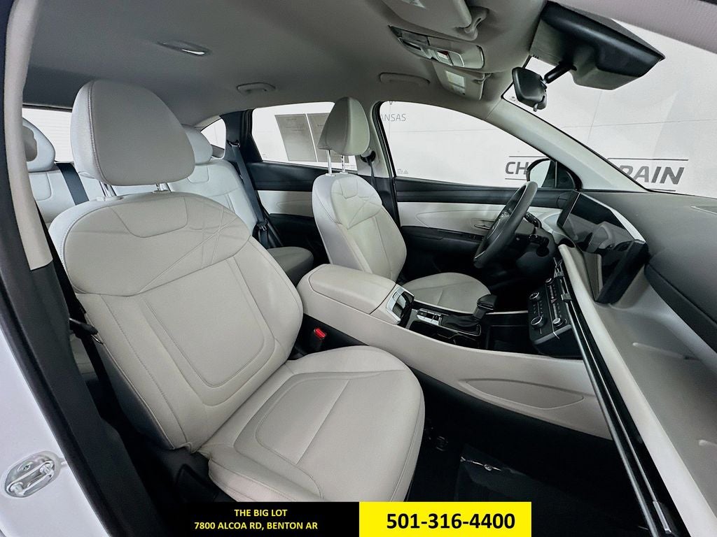 2025 Hyundai Tucson SE