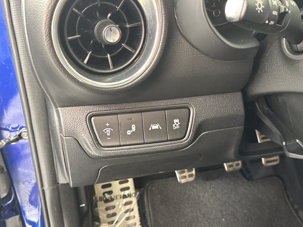 2021 Kia Forte GT Manual