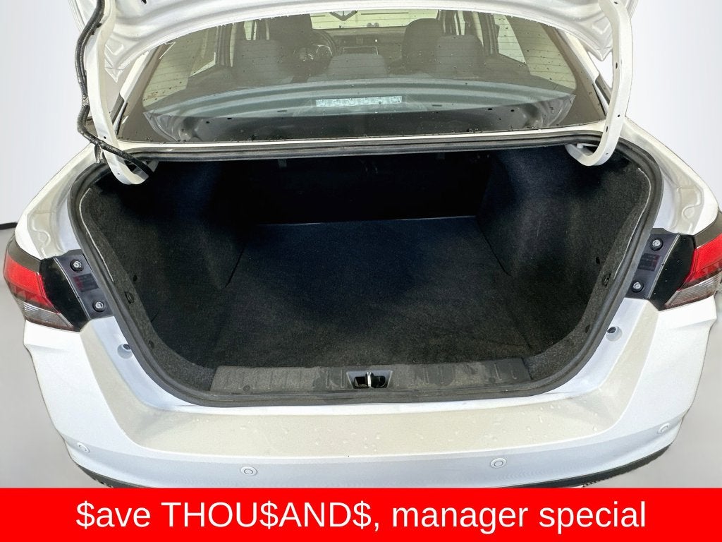 2025 Nissan Versa 1.6 S