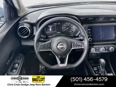 2024 Nissan Kicks SV Xtronic CVT