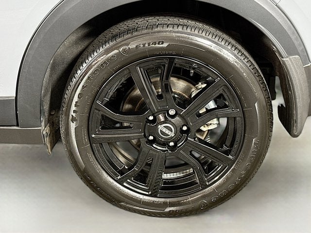 2024 Nissan Kicks SR Xtronic CVT