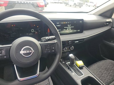 2025 Nissan Kicks SV FWD