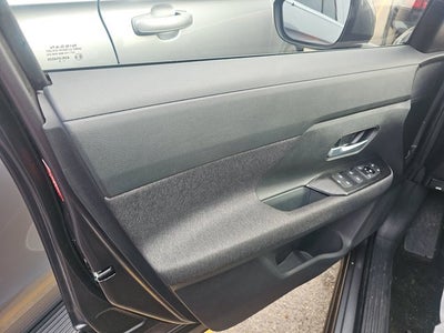 2025 Nissan Kicks SV FWD