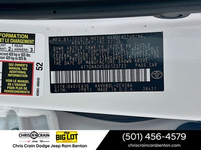 2025 Toyota Camry SE