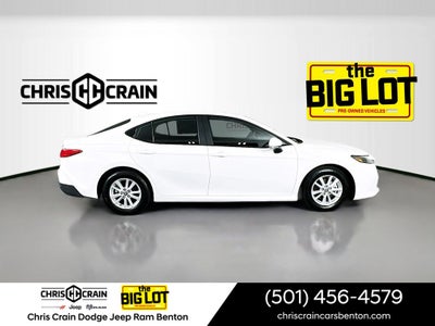 2025 Toyota Camry LE