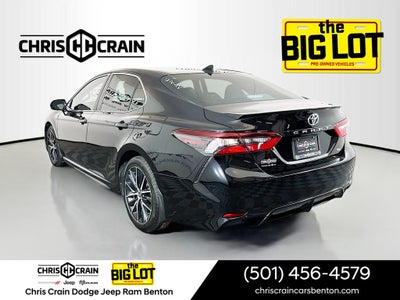 2021 Toyota Camry SE