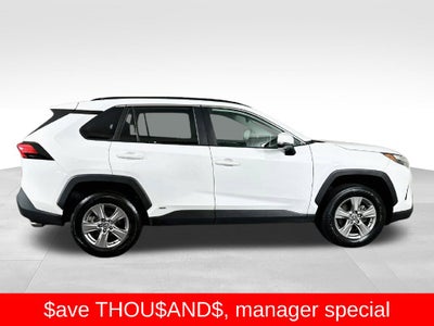 2024 Toyota RAV4 Hybrid XLE