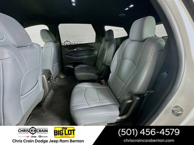 2023 Buick Enclave Essence FWD