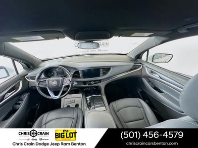 2023 Buick Enclave Essence FWD