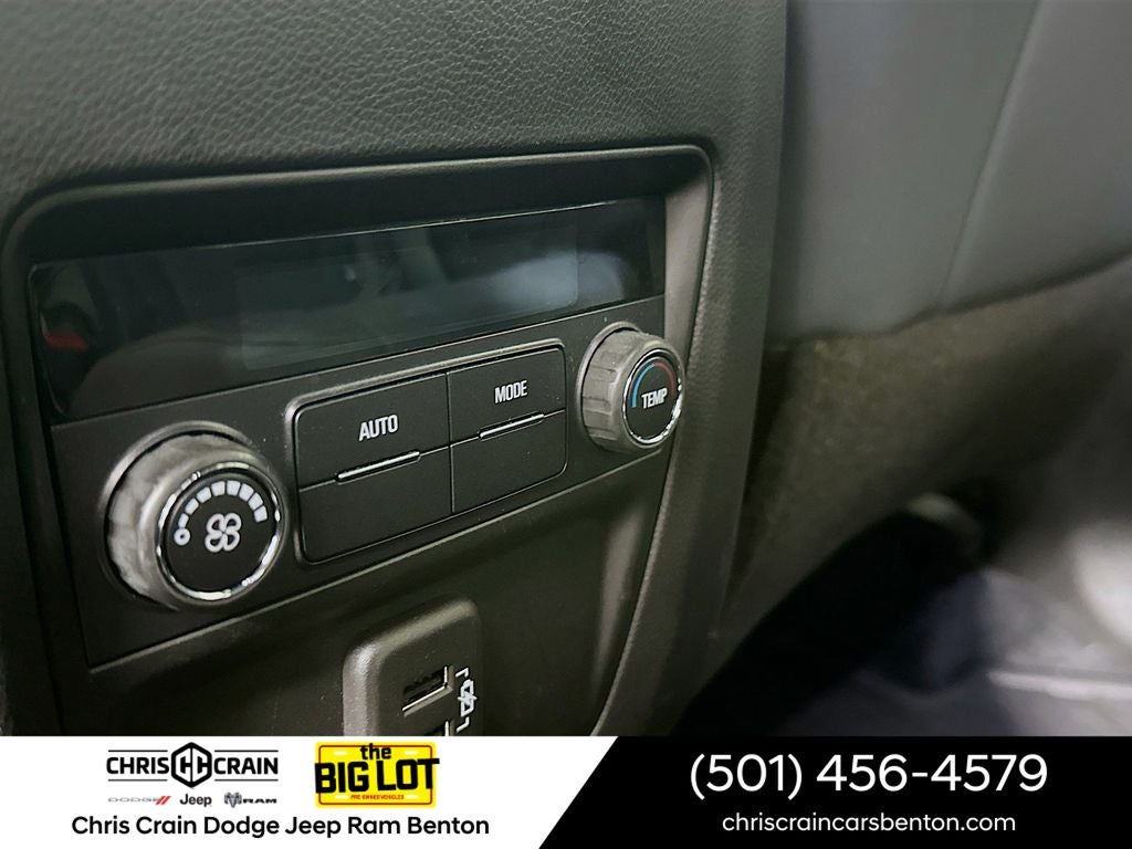 2023 Buick Enclave Essence FWD