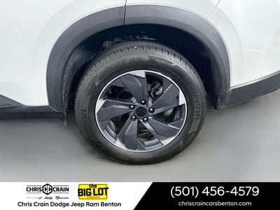2024 Nissan Rogue SV FWD