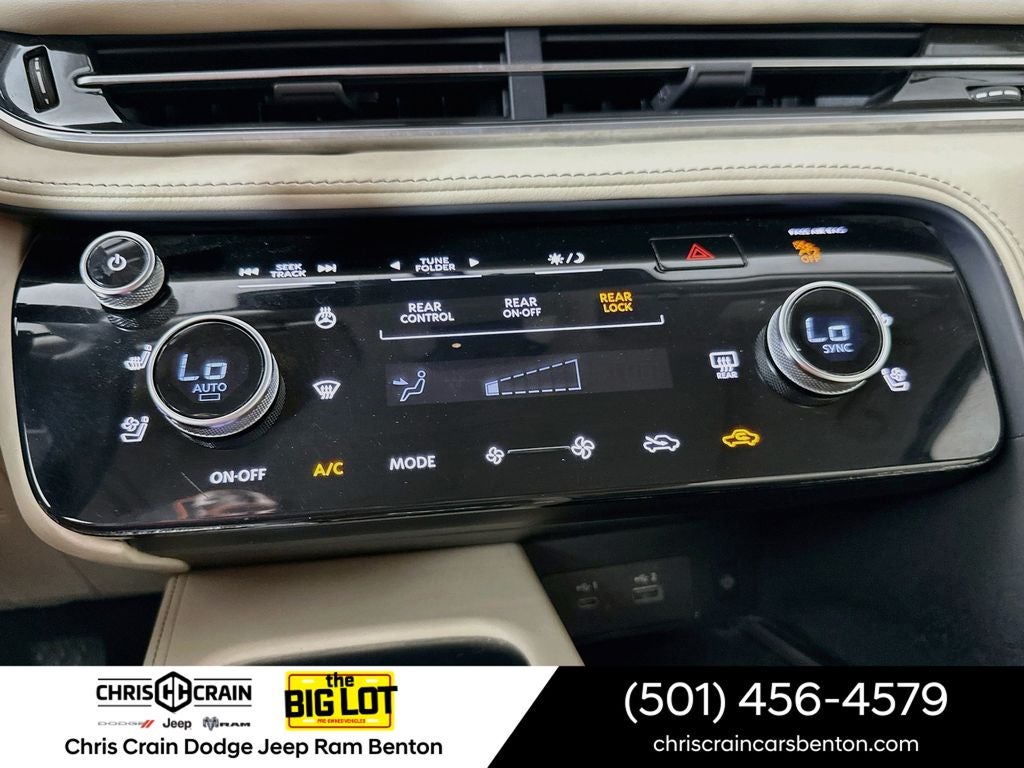 2023 INFINITI QX60 LUXE AWD