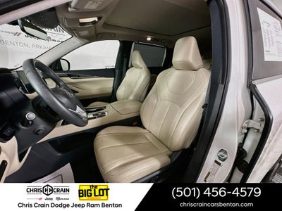 2023 INFINITI QX60 LUXE AWD