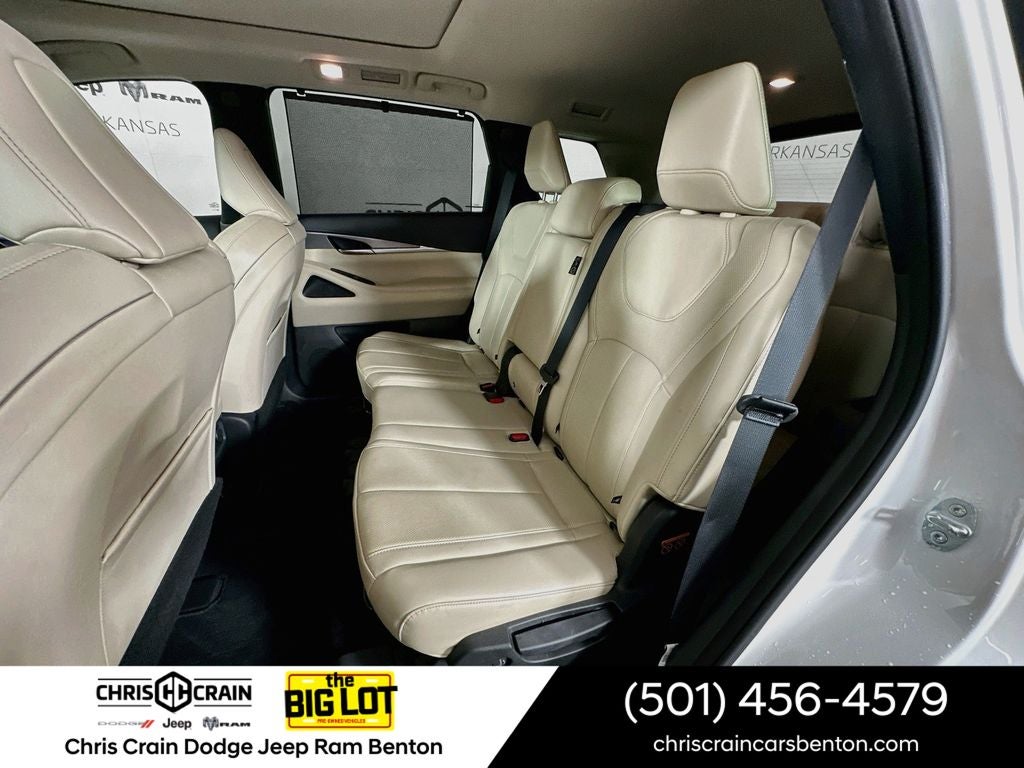 2023 INFINITI QX60 LUXE AWD