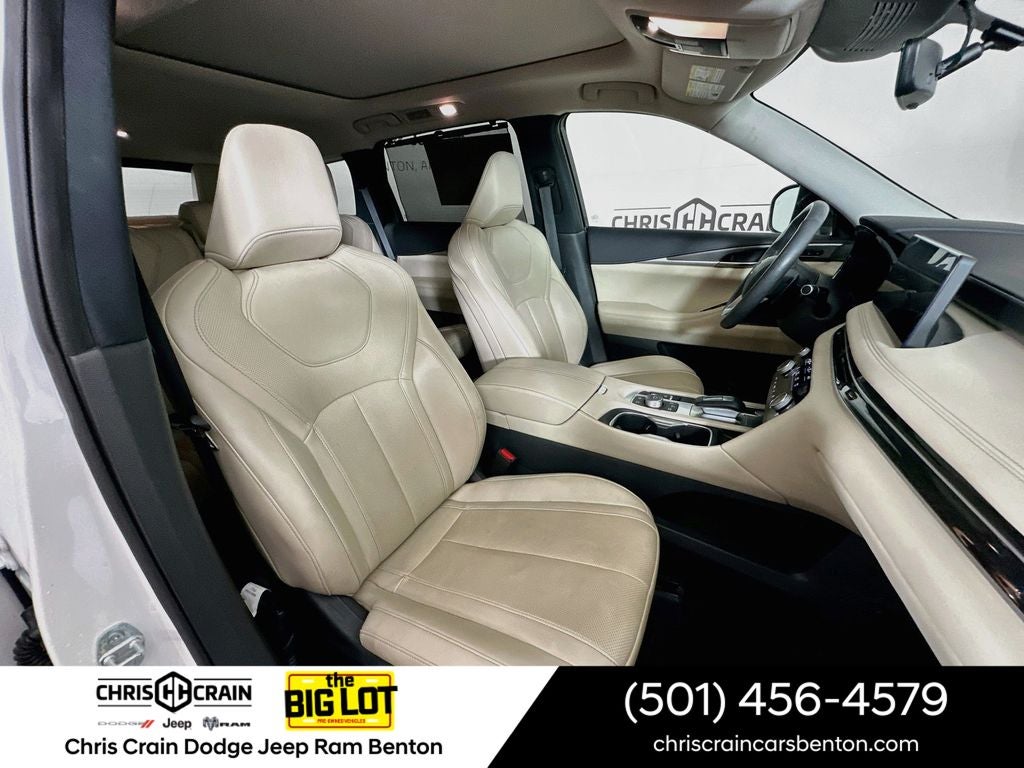 2023 INFINITI QX60 LUXE AWD