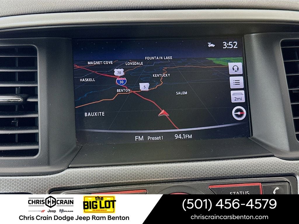 2020 Nissan Pathfinder SL 2WD