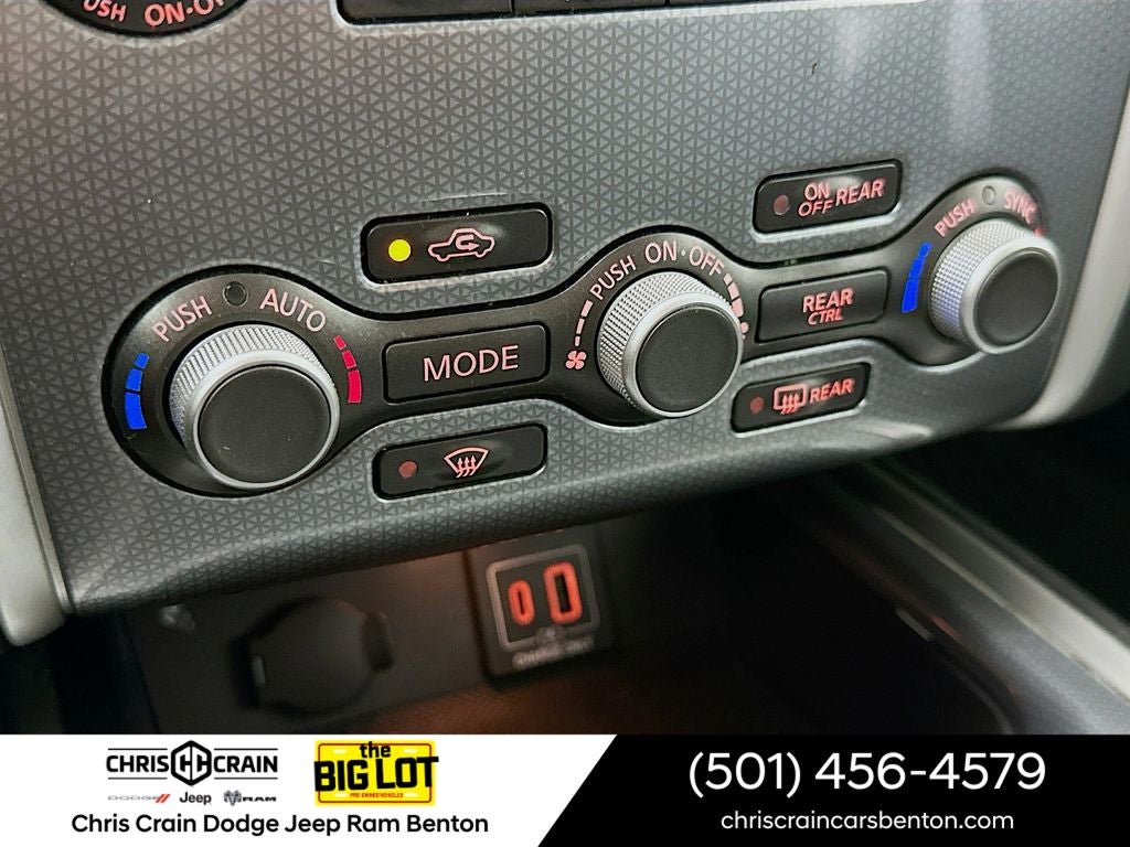 2020 Nissan Pathfinder SL 2WD